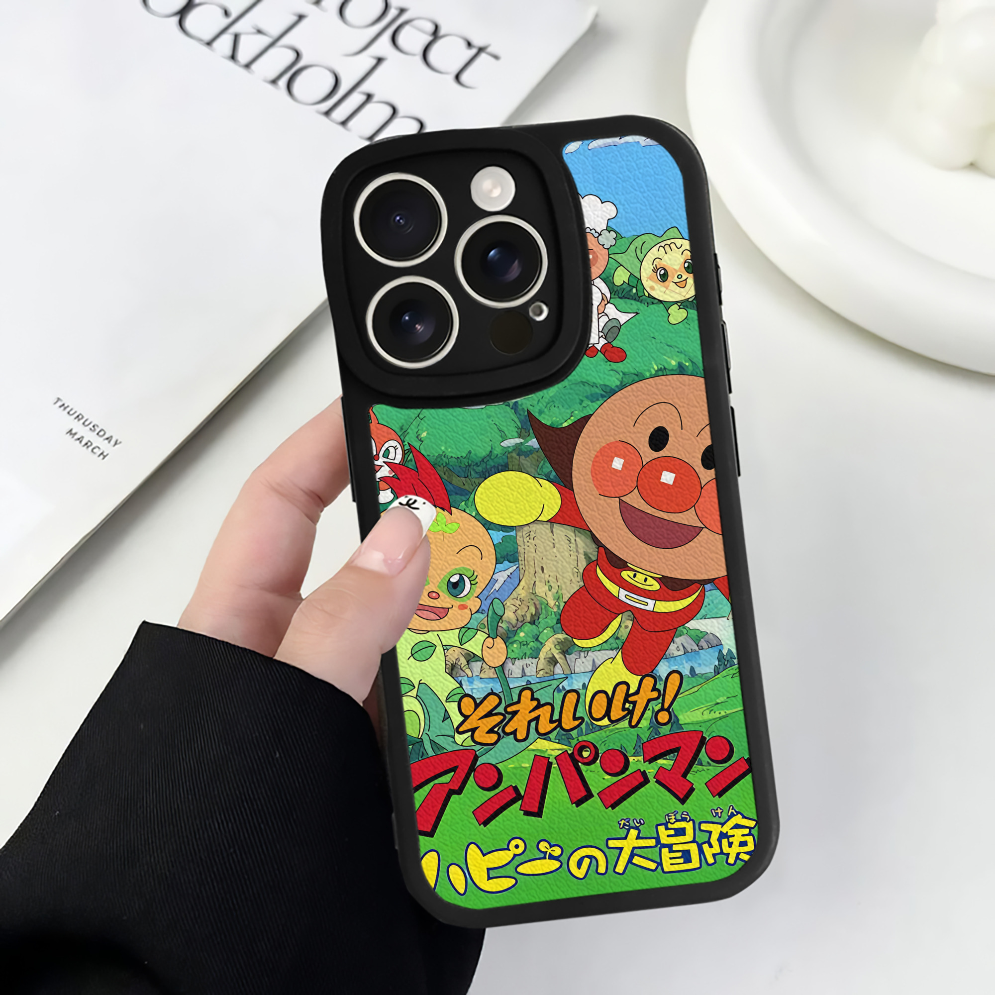 （画像用） アンパンマン Anpanman 【iPhone 16シリーズ対応】シリコンスマホケース（レザー調） 材質：シリコン